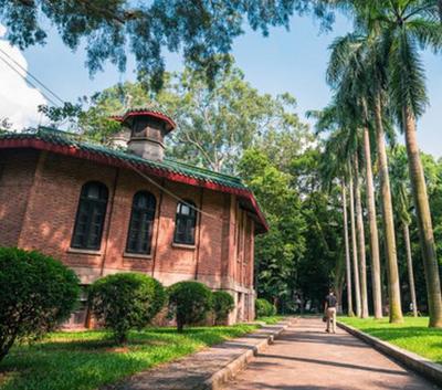 中山大學 古樸建筑與濃厚人文氣息的交融